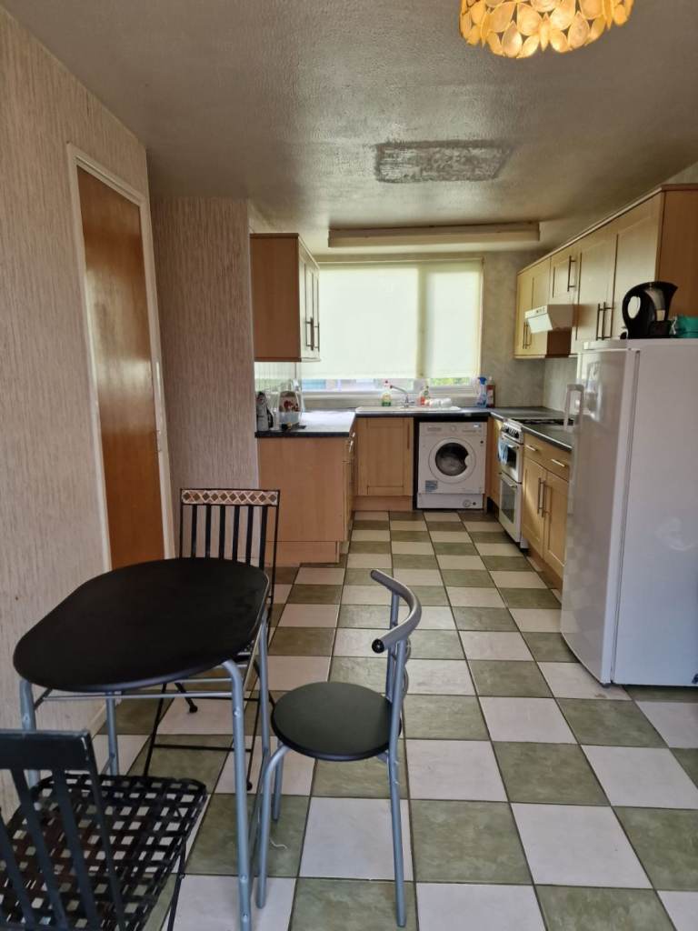 Double and single rooms 