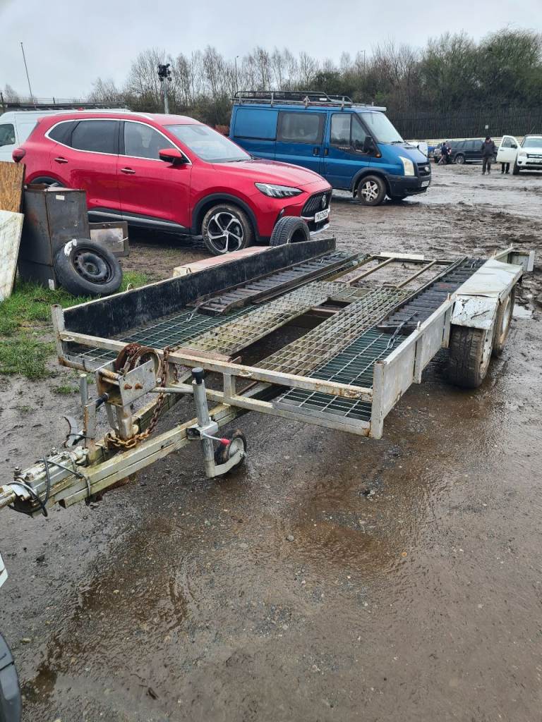 Car transporter
