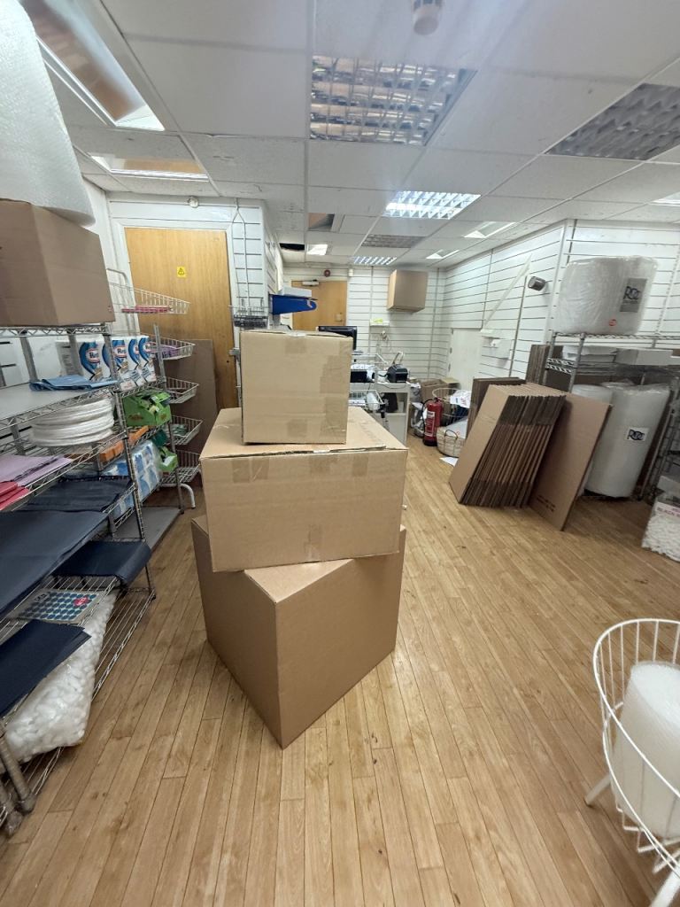 Removal Boxes and  bubble wrap Brighton  hove 