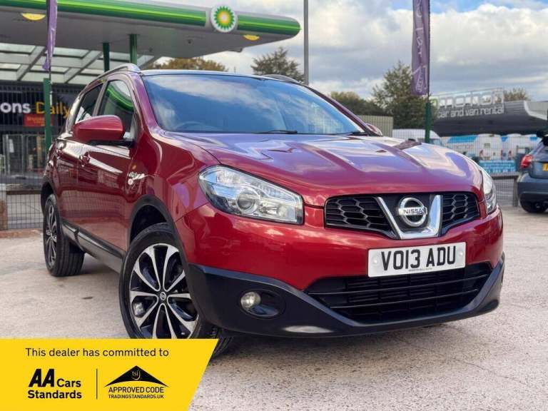 2013 Nissan Qashqai 1.5 dCi n-tec+ SUV 5dr Diesel Manual 2WD Euro 5 (110 ps) HATCHBACK Diesel Manual
