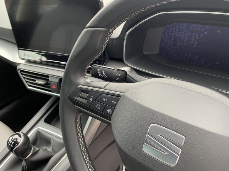 2021 SEAT Leon 1.5 TSI EVO SE Dynamic Hatchback 5dr Petrol Manual Euro 6 (s/s) (130 ps) Hatchback...