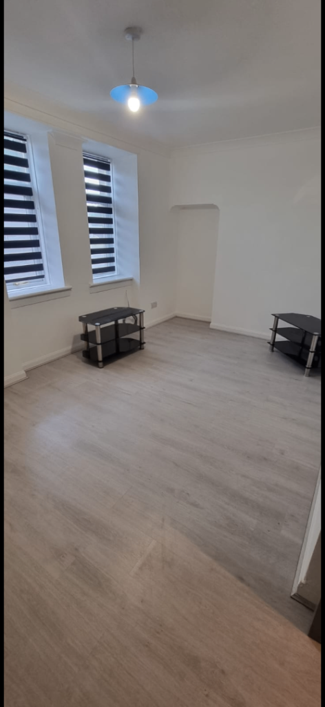 1 Bedroom Flat to Rent – Main Street, Glengarnock – £550 PCM