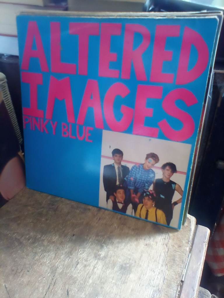 ALTERED IMAGES ,PINKY BLUE, VINYL ALBUM ,. 