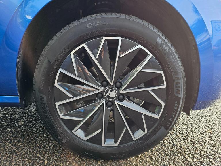 2025 Skoda Kamiq 1.0 TSI Design Edition 5dr DSG ESTATE PETROL Automatic