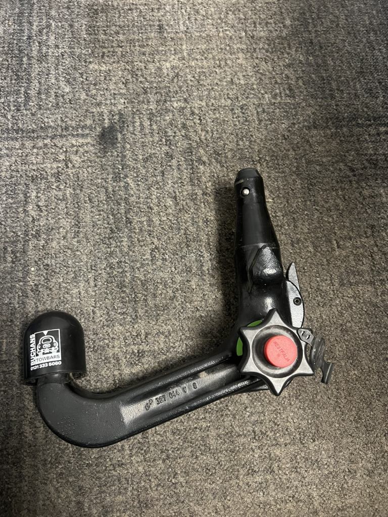 Range Rover De-tachable Towbar
