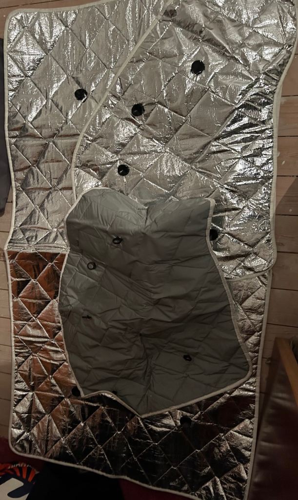 Insulated & quilted camper van covers 