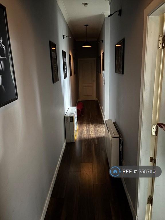 2 bedroom flat in Dakala Court, Wishaw, ML2 (2 bed) (#2587110)