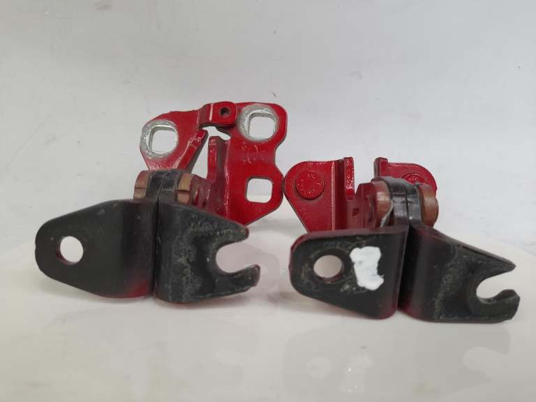 Tesla Model 3 Door Hinge 2017-2026