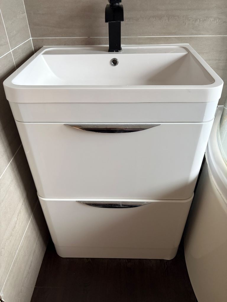 Bathroom suite 