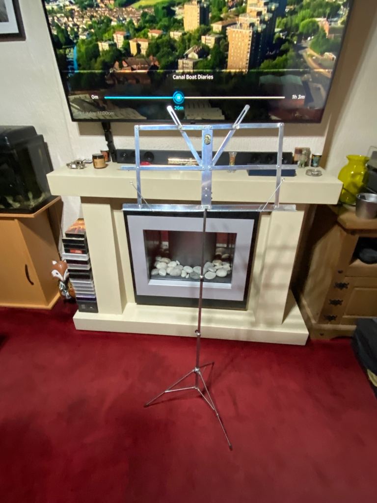 Stentor Adjustable Music Stand – Silver, Good Condition
