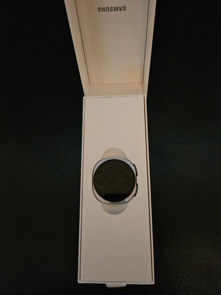 Brand new Samsung Galaxy Watch 8