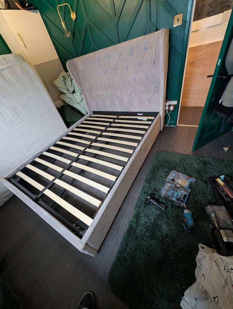 FREE king-size ottoman bed