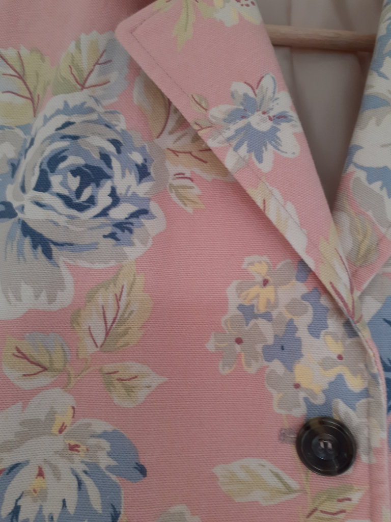 Boden coat size 12 floral