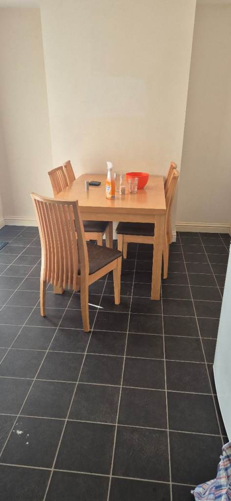 Dining table 