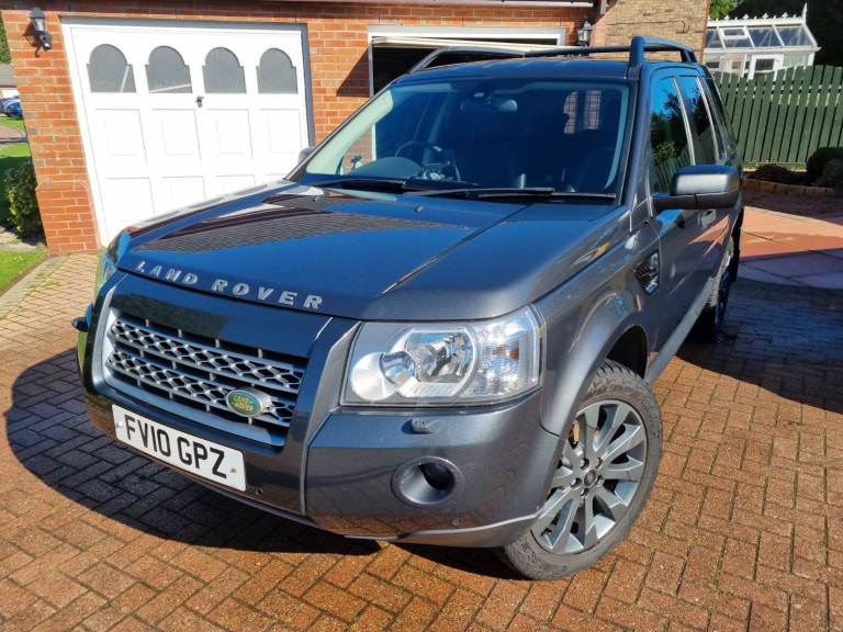 Land Rover Freelander 2  