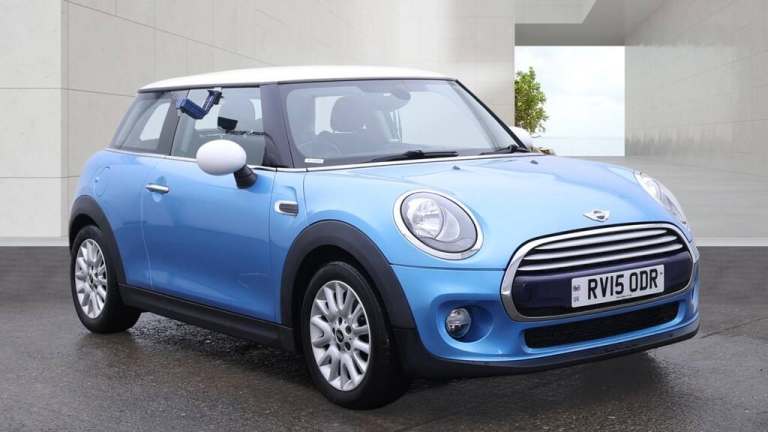 2015 MINI Hatch 1.5 Cooper 3-Door Hatch Hatchback Petrol Manual