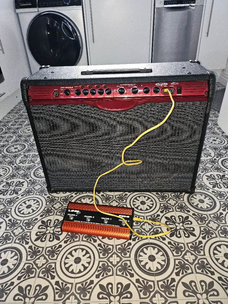 Line 6 Spider amp 212