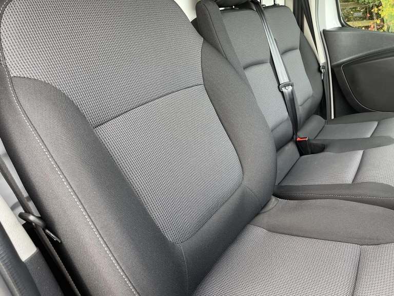 2021 Renault Trafic SL28 ENERGY dCi 120 Business Van PANEL VAN DIESEL Manual