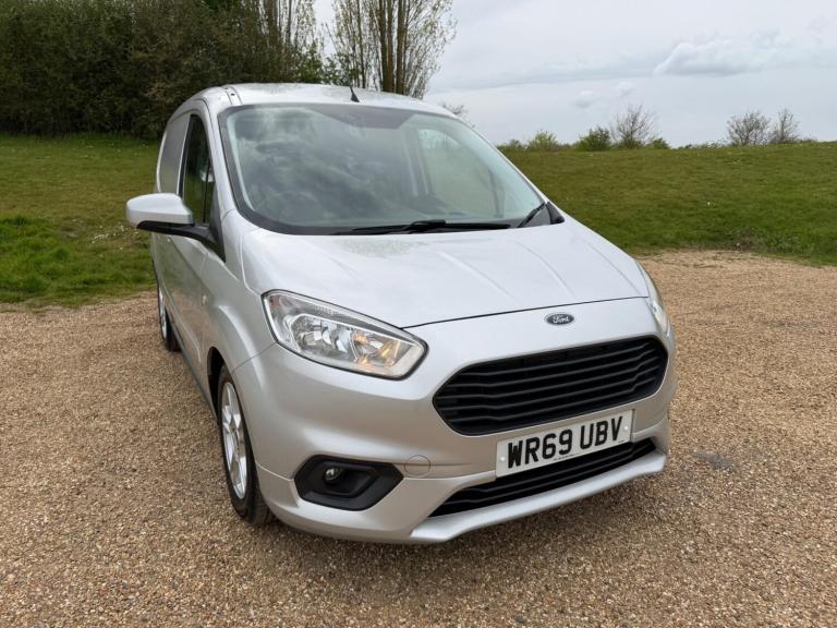 2019 Ford Transit Courier 1.5 TDCi Limited L1 Euro 6 5dr PANEL VAN Diesel Manual
