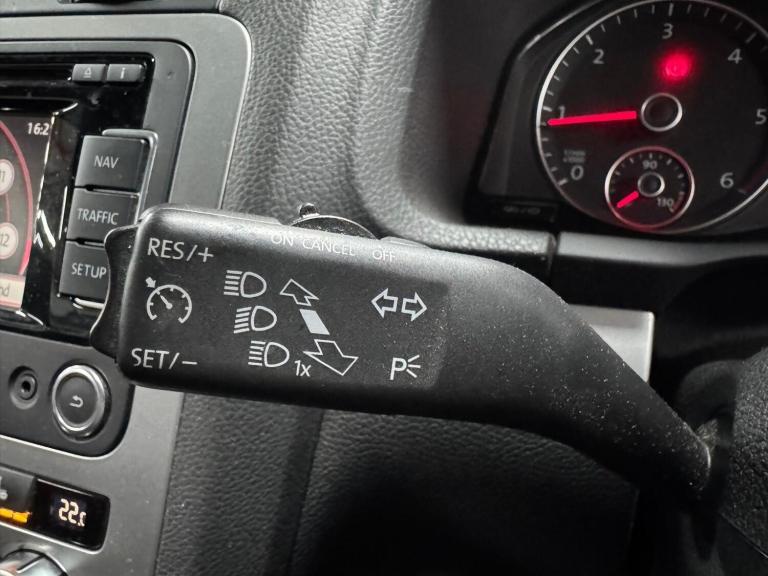 2012 Volkswagen Scirocco 2.0 TDi BlueMotion Tech GT 3dr [Nav/Leather] COUPE DIESEL Manual