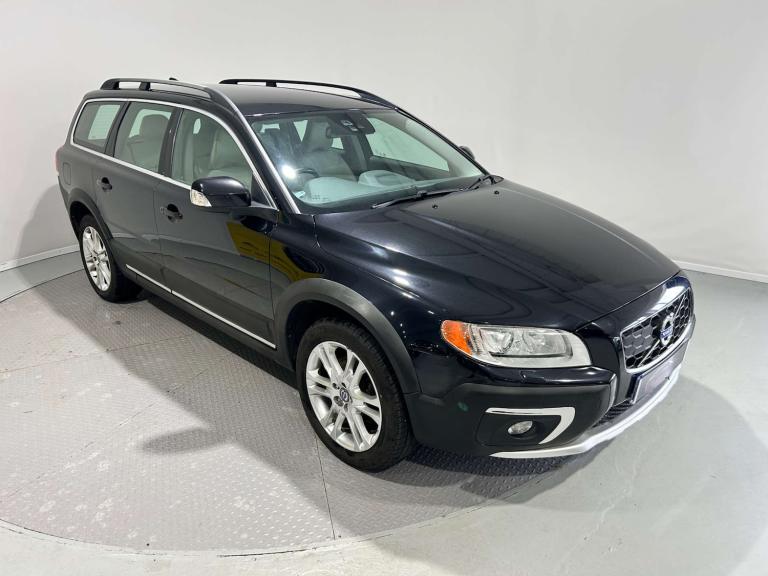2014 Volvo XC70 2.4 XC70 SE Luxury D5 AWD Auto 4WD 5dr Estate Diesel Automatic