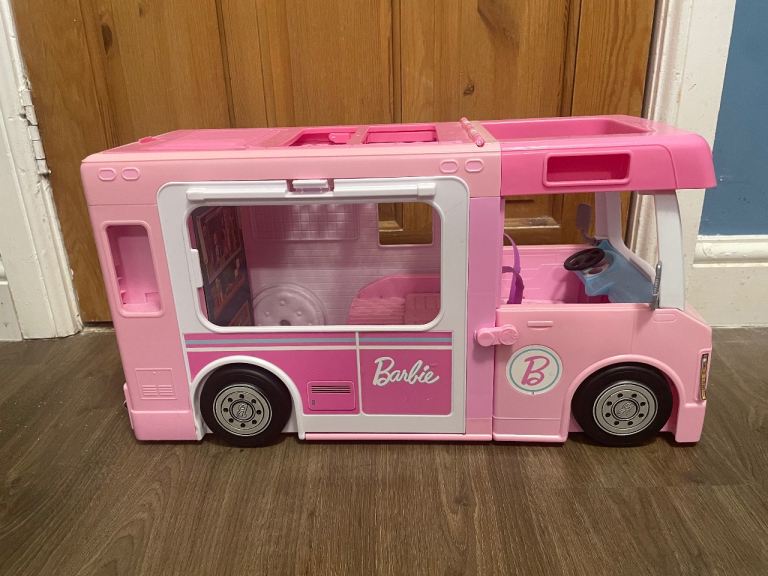 Barbie house and vehicles