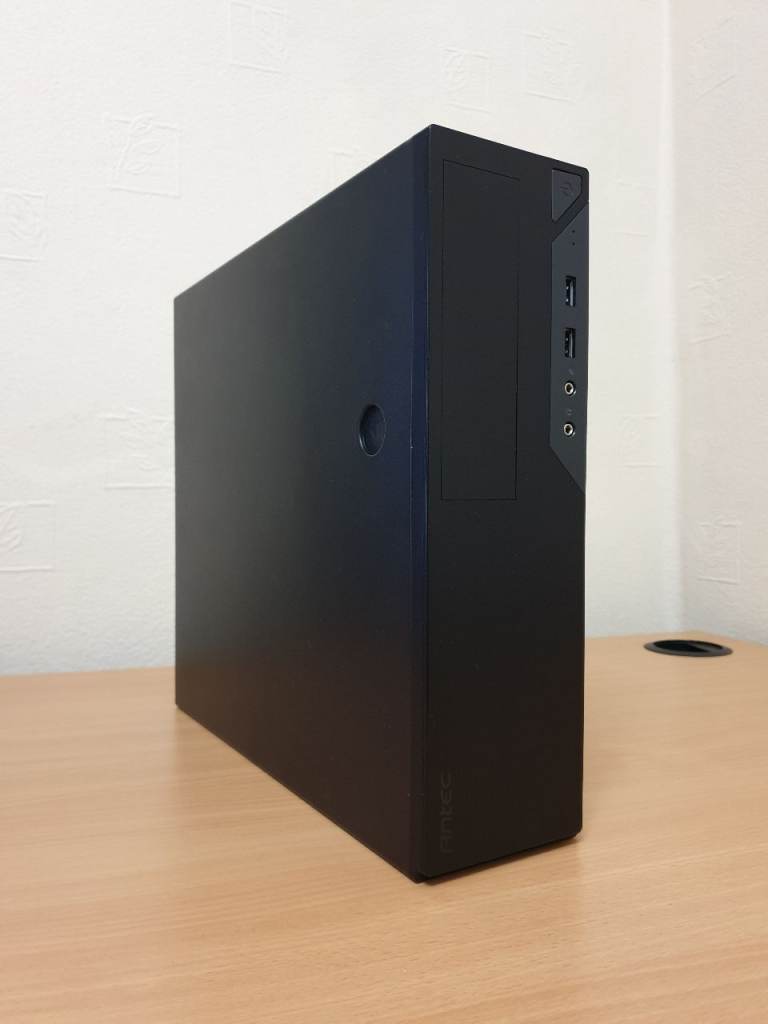 Antec VSK2000-U3 SFF PC Case and Power Supply