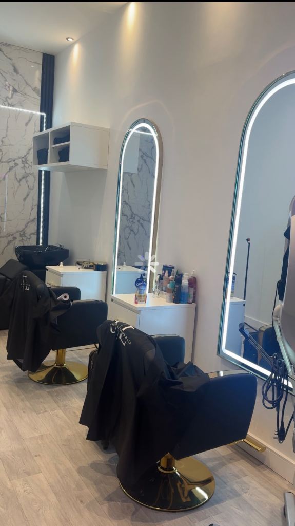 Private ready to work beauty studio in Wembley
