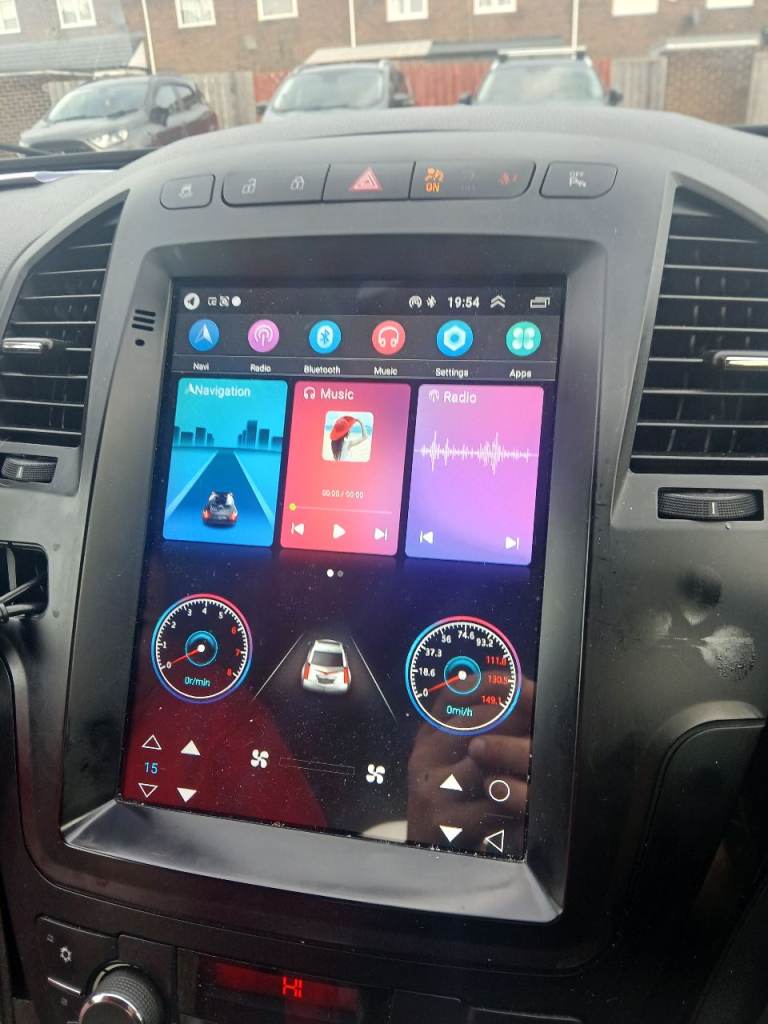 Tesla screen for vauxhall insignia 