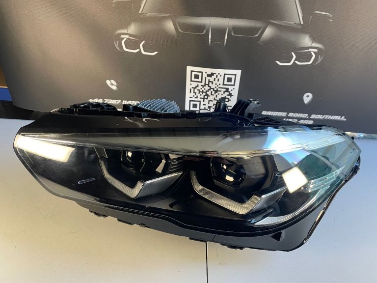 BMW X5 G05 LED COMPLETE PASSENGER SIDE HEADLIGHT 2018-2022 GENUINE OEM