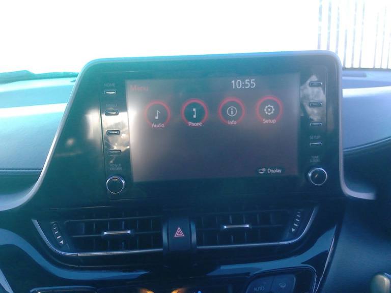 2022 Toyota C-HR 1.8 VVT-h GPF Icon SUV 5dr Petrol Hybrid CVT Euro 6 (s/s) (122 ps) HATCHBACK PET...