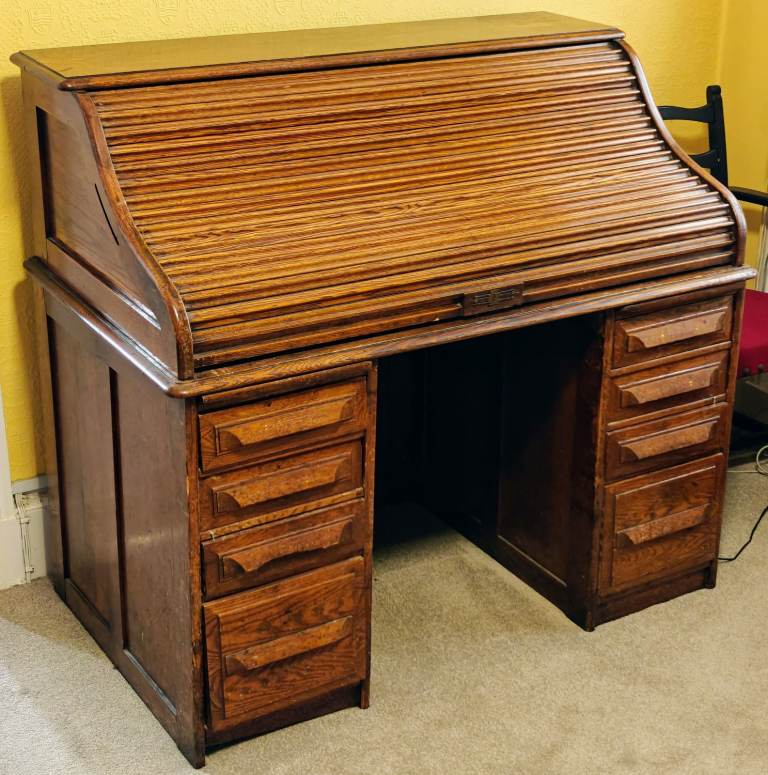 FREE Vintage Wooden Roll Top Desk - Fair Condition