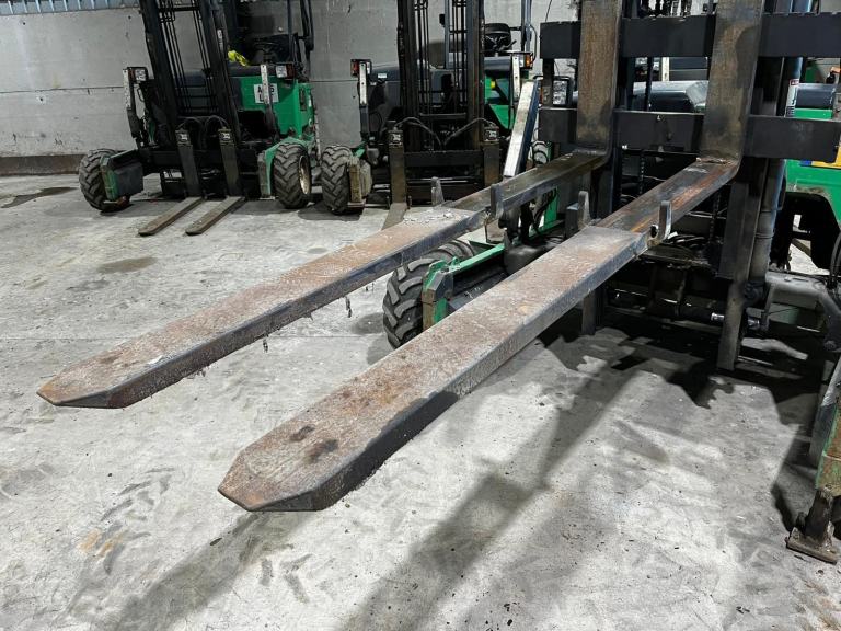 2014 MOFFETT M5 25.3 