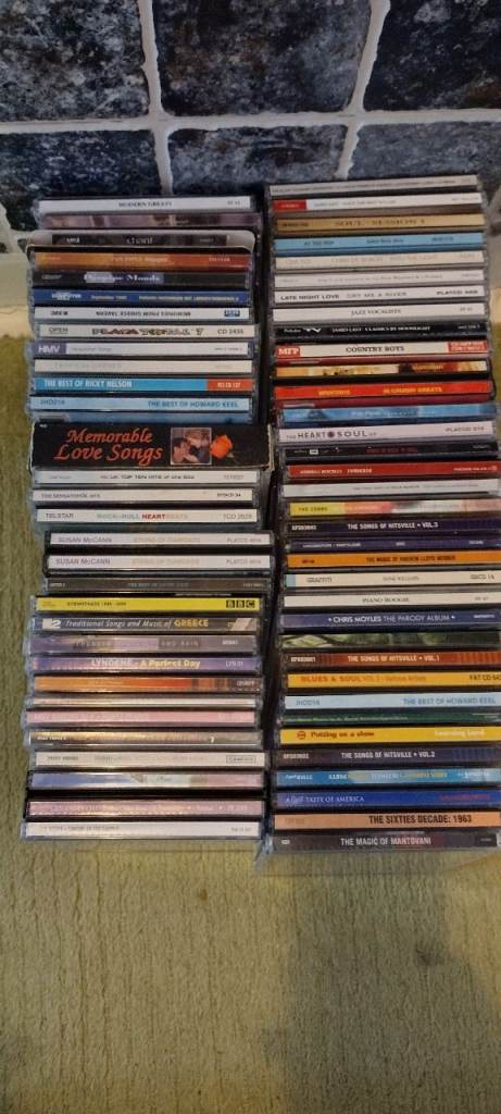no offers JOBLOT OF 64 CD's 50's & 60's compilations & easy listening many are double albums