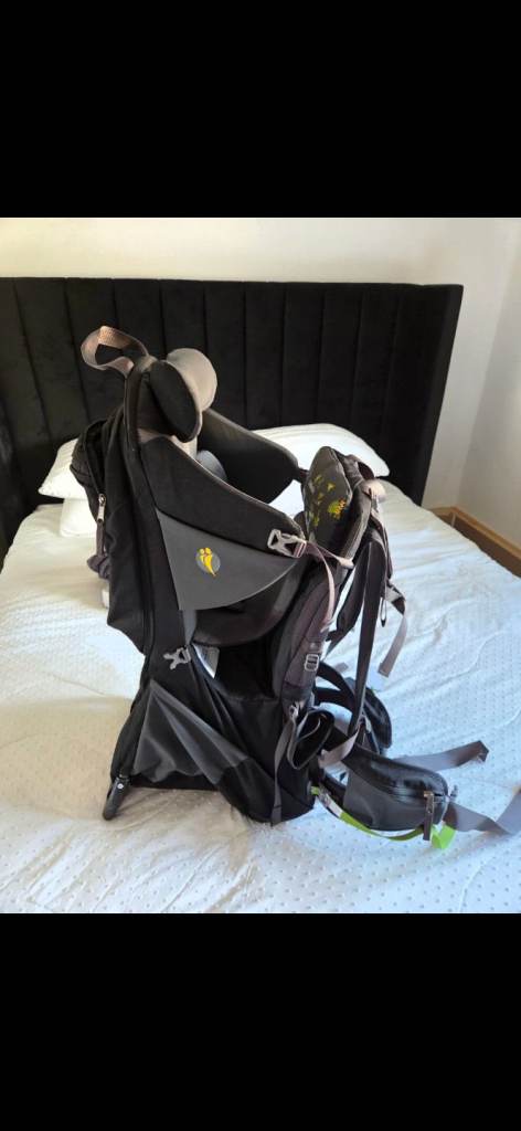 2x Baby/child Backpack Carrier – Black, Good Condition