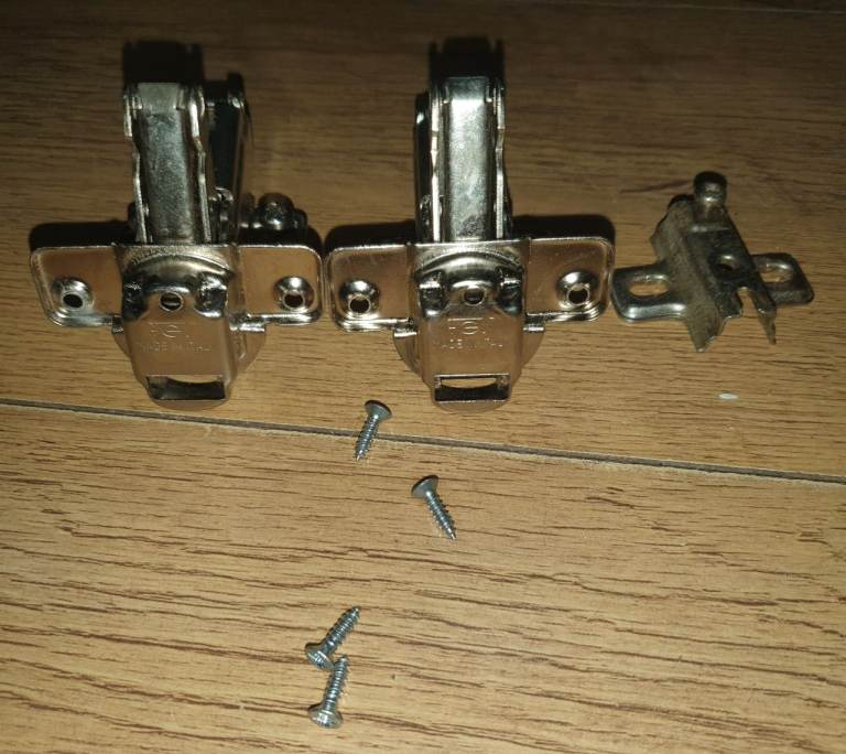 2x FGV RKC0490 170 Degree Hinge Hinges Kitchen Cabinet