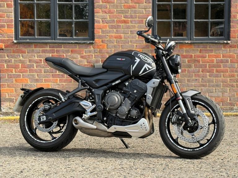 2021 TRIUMPH TRIDENT 660