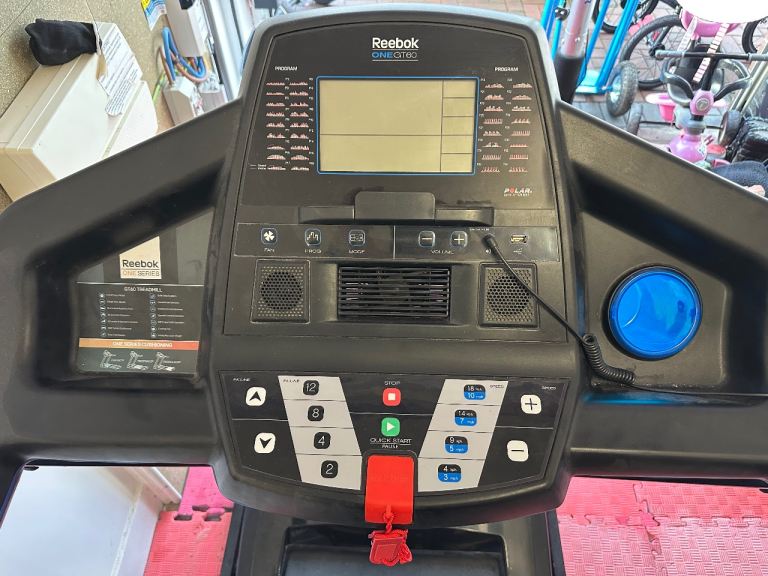 Reekbok GT60 Treadmill