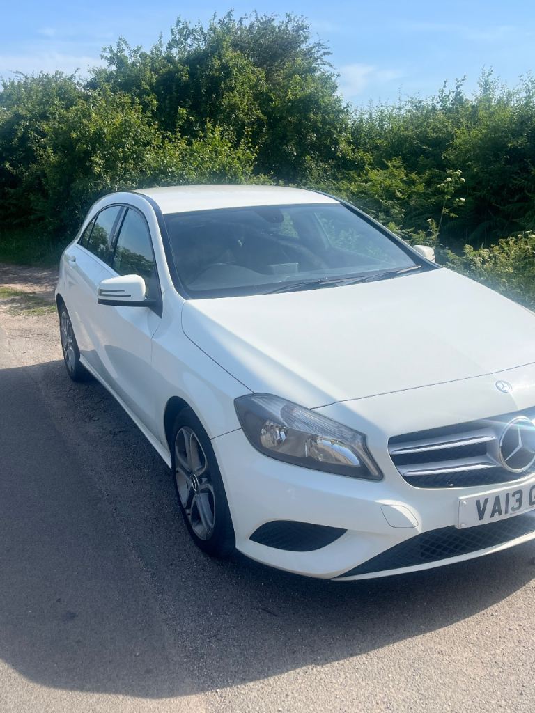 Mercedes-Benz, A CLASS, Hatchback, 2013, Manual, 1461 (cc), 5 doors