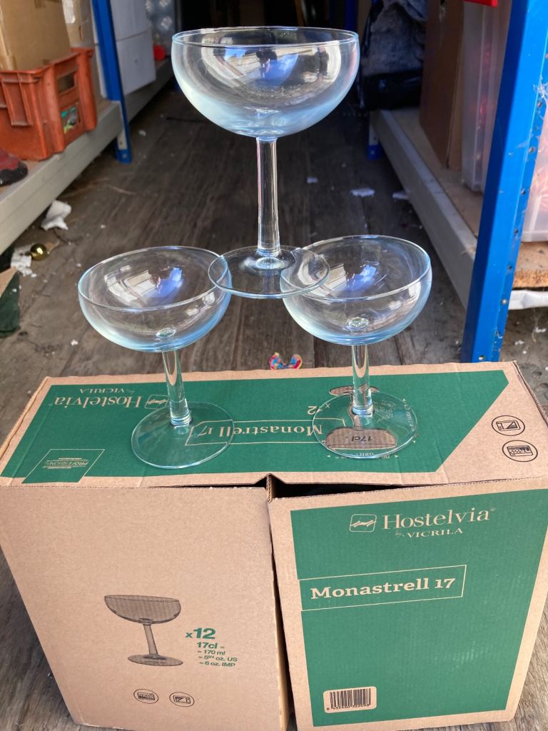 Coupe champagne and cocktail glasses 6oz