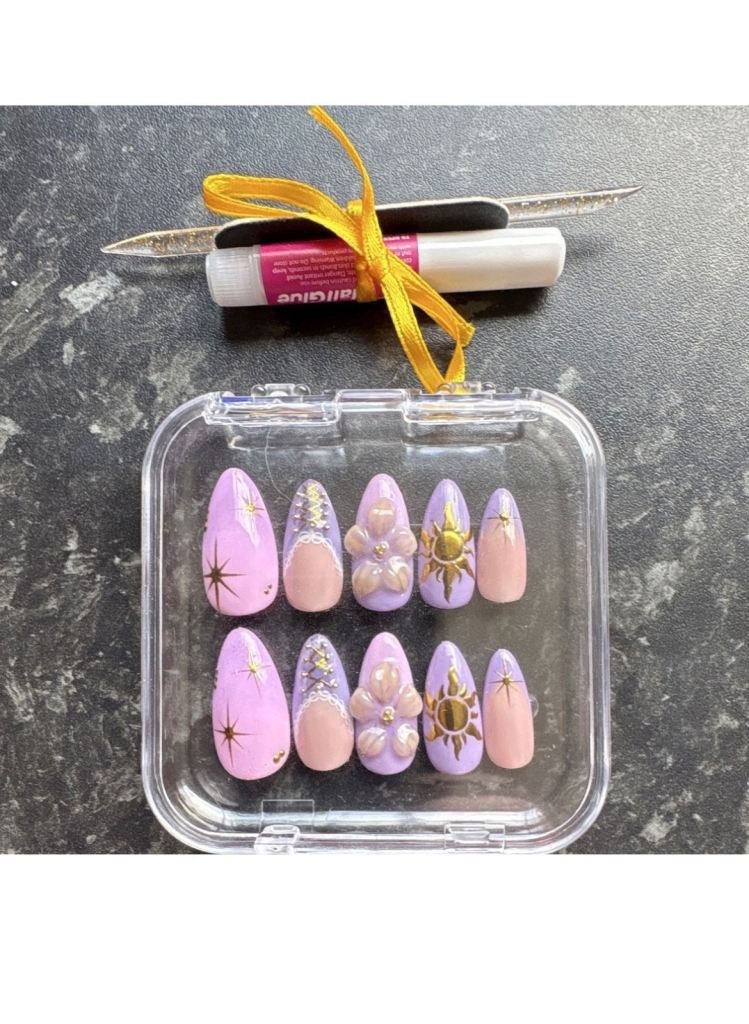 New Press-On Nails Set - Purple with Gold Accents
