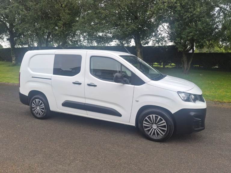 2020 Peugeot Partner Crew Cab 1.5 HDI ( 5 Seats )