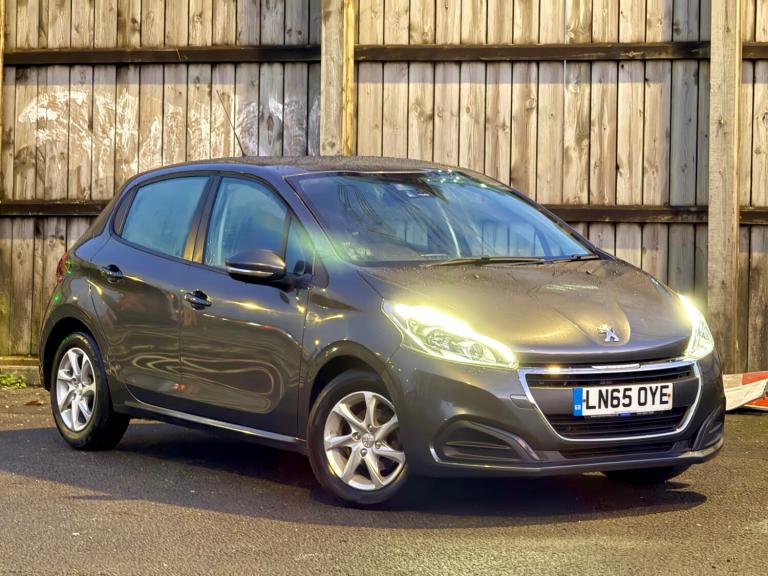 2015 Peugeot 208 1.2 PureTech 82 Active 5dr HATCHBACK Petrol Manual