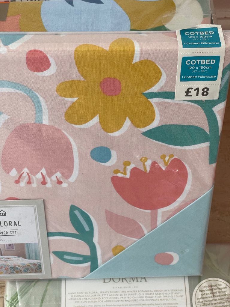 Cot bed duvet set New 