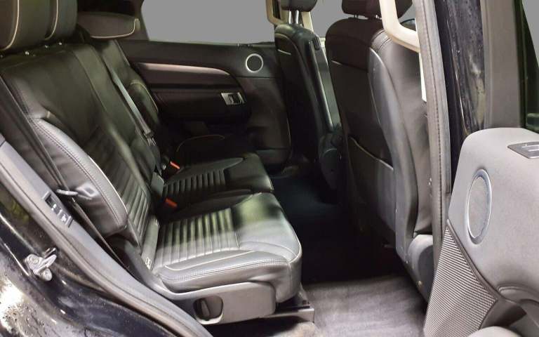 2018 Land Rover Discovery 3.0 TD6 HSE 5dr Auto ESTATE DIESEL Automatic