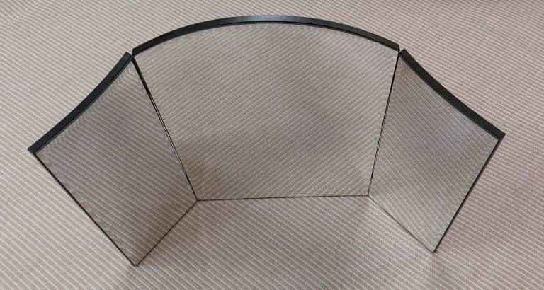 Dressing table triple mirror can also be wall monted