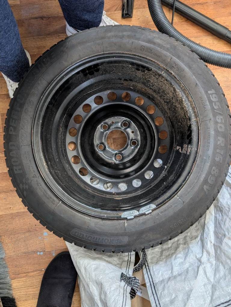 Spare tyre and wheel 