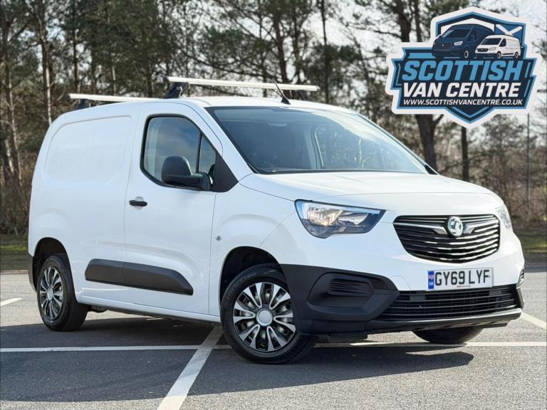  Vauxhall Combo 1.6 Turbo D 2000 Edition L1 H1 Euro 6 4dr Diesel Manual