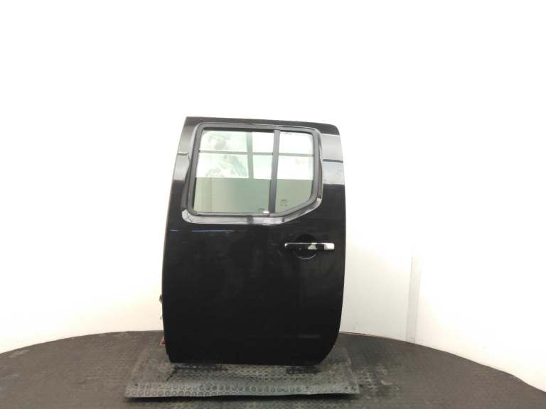 Nissan Navara Rear Door N/S 2005-2015 Cosmic Black Metallic Gn0 Unknown Pickup L