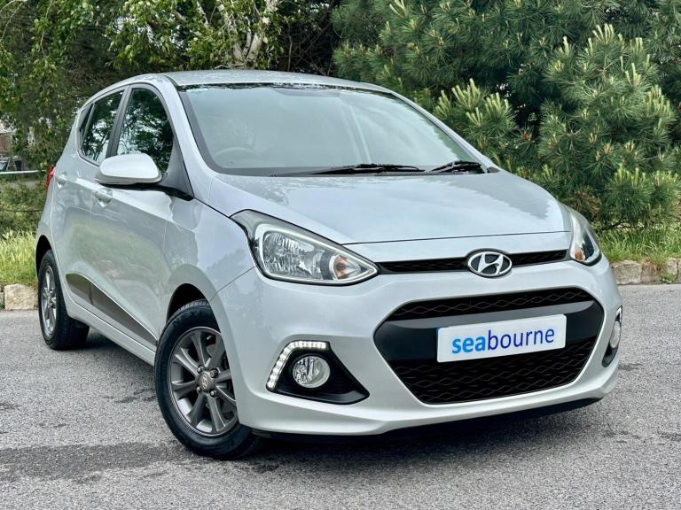 2014 Hyundai i10 1.2 Premium 5dr Auto HATCHBACK PETROL Automatic